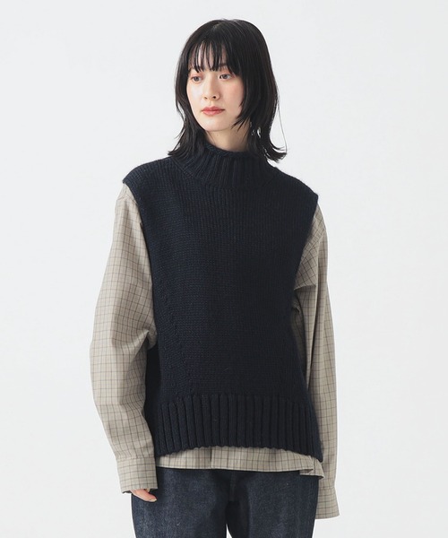 B:MING by BEAMS(ビーミングバイビームス)の「エドワード ハイネック ベスト(ニット/セーター・レディース・ライトグレー/ネイビー/ブラウン系その他・ONE SIZE)」の6枚目の写真