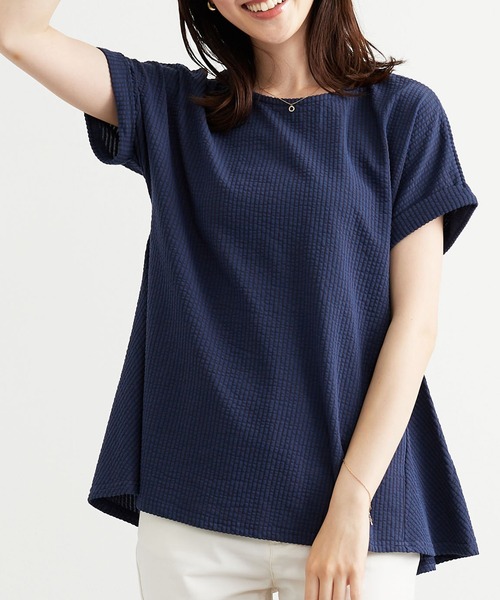 BELLUNA PLUS（ベルーナ）の「ニットサッカー素材ペプラムプルオーバー（Tシャツ/カットソー・レディース・ライラック/ネイビー系/アイボリー系・LARGE/X-LARGE/MEDIUM）」の5枚目の写真