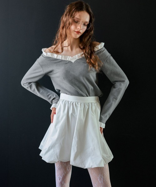 DONOBAN（ドノバン）の「Vネックフリルトップス（その他トップス・レディース・ホワイト/チャコール/グレー/ベージュ・ONE）」の17枚目の写真