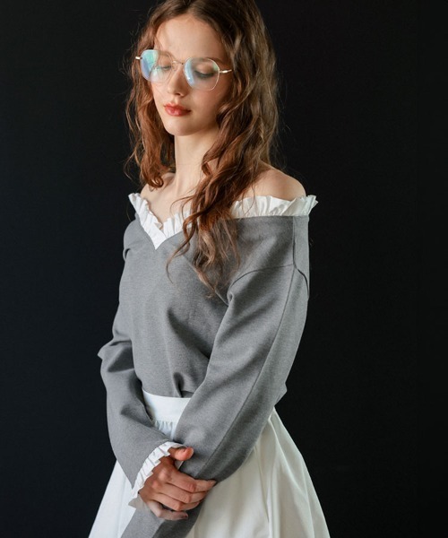 DONOBAN（ドノバン）の「Vネックフリルトップス（その他トップス・レディース・ホワイト/チャコール/グレー/ベージュ・ONE）」の21枚目の写真