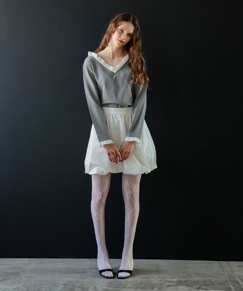 DONOBAN（ドノバン）の「Vネックフリルトップス（その他トップス・レディース・ホワイト/チャコール/グレー/ベージュ・ONE）」の22枚目の写真