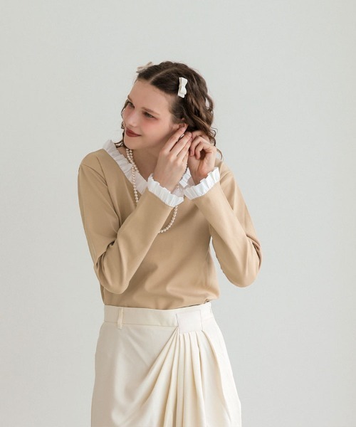 セール】Vネックフリルトップス（その他トップス）｜DONOBAN（ドノバン