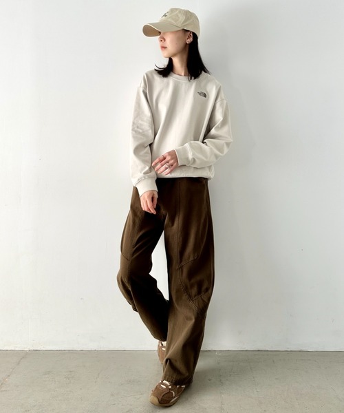 THE NORTH FACE（ザノースフェイス）の「国内未発売  THE NORTH FACE(ザ・ノースフェイス)/ワンポイント ロゴ刺繍 スウェット サイズ展開豊富 大きめサイズあり/M'S CORE SWEATSHIRTS（スウェット・レディース・クリーム/ラベンダー/シルバー/グレー/ブラック/ネイビー・M/XXL/XL/L）」の13枚目の写真