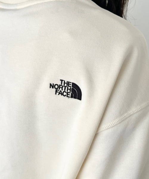 THE NORTH FACE（ザノースフェイス）の「国内未発売  THE NORTH FACE(ザ・ノースフェイス)/ワンポイント ロゴ刺繍 スウェット サイズ展開豊富 大きめサイズあり/M'S CORE SWEATSHIRTS（スウェット・レディース・クリーム/ラベンダー/シルバー/グレー/ブラック/ネイビー・M/XXL/XL/L）」の18枚目の写真