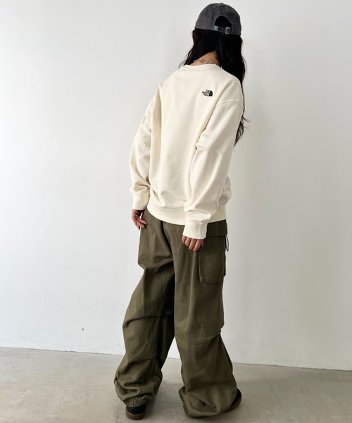 THE NORTH FACE（ザノースフェイス）の「国内未発売  THE NORTH FACE(ザ・ノースフェイス)/ワンポイント ロゴ刺繍 スウェット サイズ展開豊富 大きめサイズあり/M'S CORE SWEATSHIRTS（スウェット・レディース・クリーム/ラベンダー/シルバー/グレー/ブラック/ネイビー・M/XXL/XL/L）」の19枚目の写真