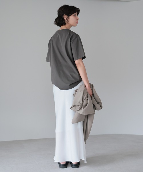 SOTT(ソット)の「Terrace Photo Tee / テラスフォトTシャツ(Tシャツ/カットソー・レディース・チャコールグレー/ブラック/オフホワイト・FREE)」の20枚目の写真