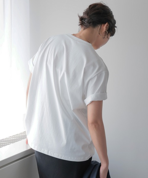SOTT(ソット)の「Terrace Photo Tee / テラスフォトTシャツ(Tシャツ/カットソー・レディース・チャコールグレー/ブラック/オフホワイト・FREE)」の16枚目の写真