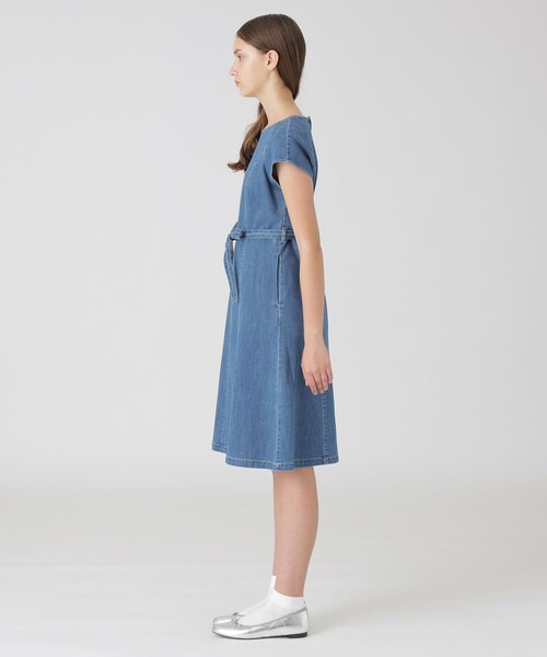 BLUE LABEL CRESTBRIDGE(ブルーレーベルクレストブリッジ)の「ライトデニムドレス(ワンピース・レディース・ネイビー/ブルー系その他4・40/36/38)」の3枚目の写真