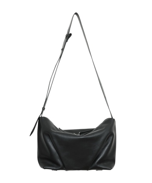 YArKA（ヤーカ）の「【YArKA/ヤーカ】real leather fold and bend tuck 2way bag [tdht5] / リアルレザー折畳み撓せショルダー&ハンドバッグ（ショルダーバッグ・レディース・ブラック・FREE）」の5枚目の写真