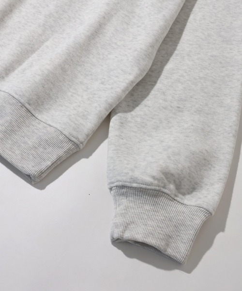 Tom&Jerry(トムアンドジェリー)の「【Tom & Jerry/トム & ジェリー】アートワークデザイン 裏起毛 サガラ刺繍 クルーネック スウェット トレーナー(スウェット・メンズ・スミクロ/オフホワイト/ダークグリーン/グレー系/ダークブルー/ネイビー/ブラック系その他/グレイッシュベージュ/アイボリー/ブラック・M/LL/L)」の22枚目の写真