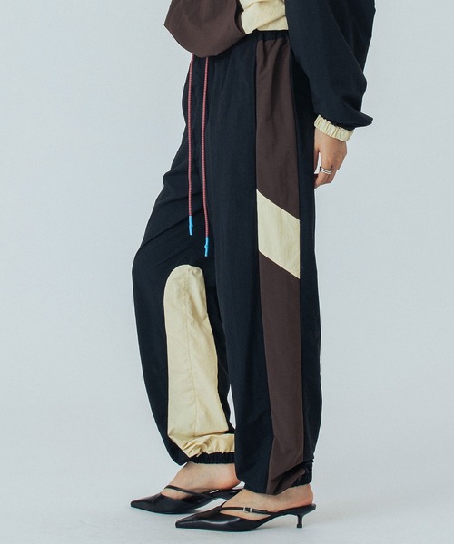 ROSE BUD(ローズバッド)の「(mici)MIX COLOR DRAWSTRING PANT(その他パンツ・レディース・ブラック/バーガンディー・S/M)」の4枚目の写真