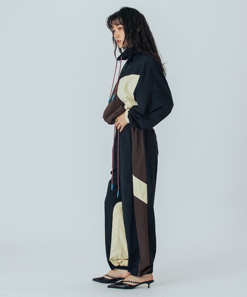 ROSE BUD(ローズバッド)の「(mici)MIX COLOR DRAWSTRING PANT(その他パンツ・レディース・ブラック/バーガンディー・S/M)」の11枚目の写真