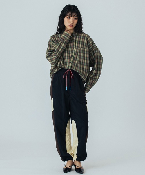 ROSE BUD(ローズバッド)の「(mici)MIX COLOR DRAWSTRING PANT(その他パンツ・レディース・ブラック/バーガンディー・S/M)」の16枚目の写真
