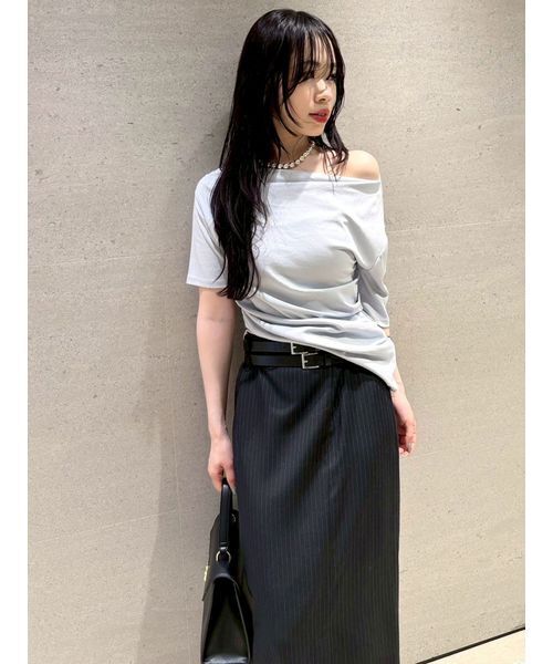 LILY BROWN（リリーブラウン）の「ドレープオフショルカットソー（Tシャツ/カットソー・レディース・ブラック/ブルー/ホワイト・F）」の9枚目の写真