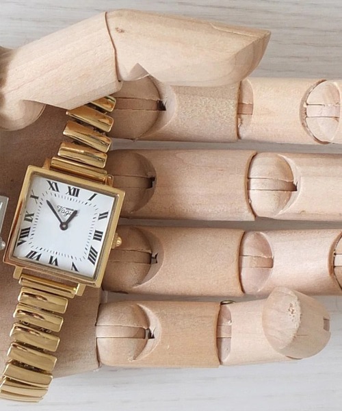VAGUE WATCH CO.(ヴォーグウォッチカンパニー)の「【VAGUE WATCH】COUSSIN 010 (Sophie) SE/Coussin Sophie Extension(アナログ腕時計・メンズ・ゴールド/シルバー・FREE)」の5枚目の写真