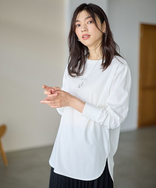 ANY(エニィ)の「シャツテールロングスリーブTシャツ(Tシャツ/カットソー・レディース・ホワイト系/グレー系/ベージュ系2・MEDIUM/LARGE)」の2枚目の写真