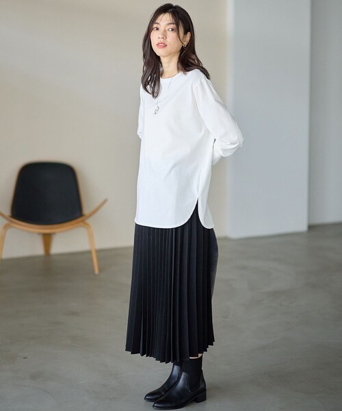 ANY(エニィ)の「シャツテールロングスリーブTシャツ(Tシャツ/カットソー・レディース・ホワイト系/グレー系/ベージュ系2・MEDIUM/LARGE)」の6枚目の写真