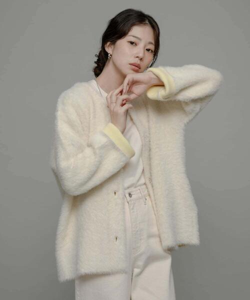 URBAN RESEARCH Sonny Label（アーバンリサーチサニーレーベル）の「ダブルフェイスバイカラーカーディガン（カーディガン/ボレロ・レディース・ベージュ/オフホワイト/グレー・FREE）」の5枚目の写真