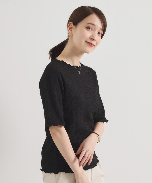 ITS'DEMO（イッツデモ）の「【手洗い可】シャーリングジャカードプルオーバー（Tシャツ/カットソー・レディース・オフホワイト/ブラック/ピンク系・00）」の6枚目の写真