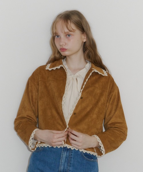 idem（イデム）の「piping lace suede jacket / パイピングレーススエードジャケット（テーラードジャケット・レディース・キャメル・FREE）」の13枚目の写真