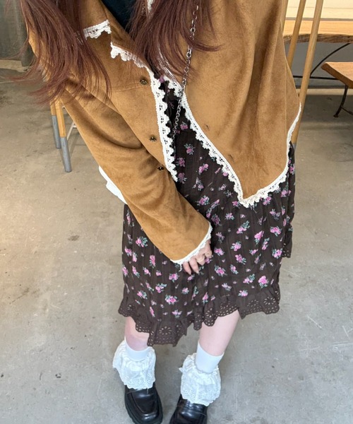 idem（イデム）の「piping lace suede jacket / パイピングレーススエードジャケット（テーラードジャケット・レディース・キャメル・FREE）」の3枚目の写真