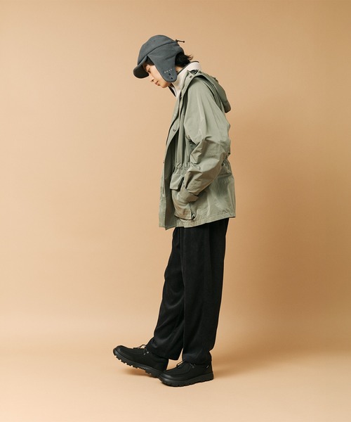SHAKA(シャカ)の「SHAKA トレイル チロル モック シューズ TRAIL TYROL MOC EX(モカシン/デッキシューズ・レディース・サンドベージュ/ブラック/ワイン系・25/24/23)」の4枚目の写真