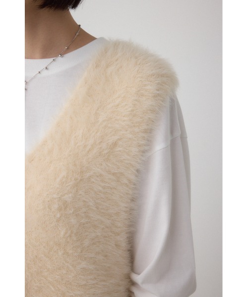 AZUL by moussy（アズールバイマウジー）の「シャギーニットベスト（ベスト・レディース・ブラウン/グレー/アイボリー・FREE）」の12枚目の写真