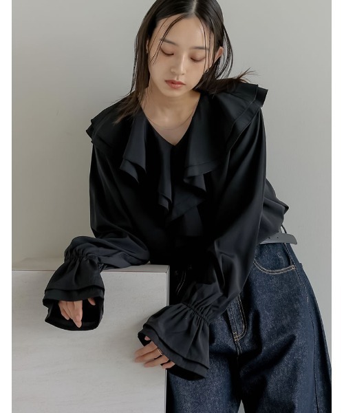 Re:EDIT（リエディ）の「シアーエアリーラッフルカラーブラウス（シャツ/ブラウス・レディース・ホワイト/ブルー/グレイッシュベージュ/ブラック・LARGE/MEDIUM）」の7枚目の写真