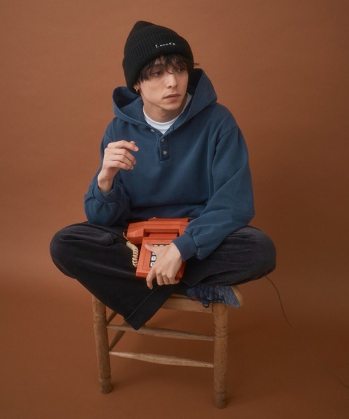 Pigment henry hoodie - ピグメントヘンリーフーディー -（パーカー