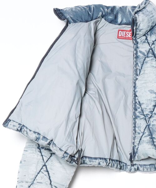 DIESEL（ディーゼル）の「ウィメンズ ジップアップパファージャケット W-HISTEL（ブルゾン・レディース・ブルー・38/36/42/40/44）」の7枚目の写真