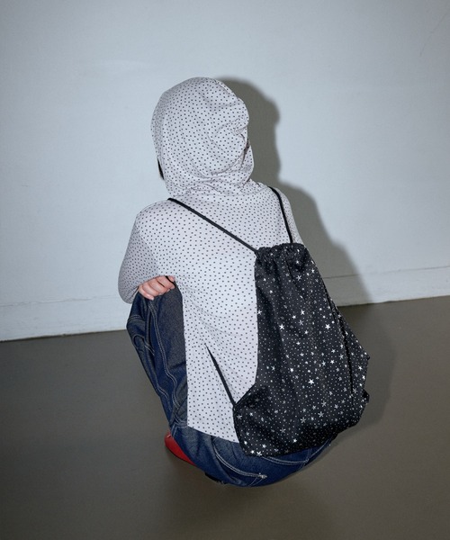 UNE MANSION（ユヌマンション）の「ユニークキラキラスターパターンナップザック（ショルダーバッグ・レディース・ブラック/ホワイト/ピンク・ONESIZE）」の17枚目の写真