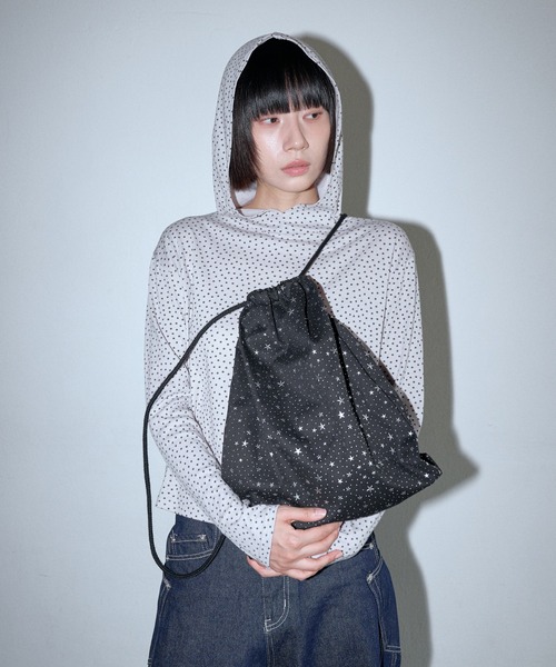 UNE MANSION（ユヌマンション）の「ユニークキラキラスターパターンナップザック（ショルダーバッグ・レディース・ブラック/ホワイト/ピンク・ONESIZE）」の18枚目の写真