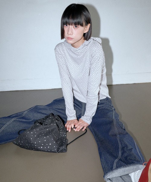 UNE MANSION（ユヌマンション）の「ユニークキラキラスターパターンナップザック（ショルダーバッグ・レディース・ブラック/ホワイト/ピンク・ONESIZE）」の22枚目の写真