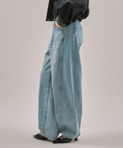 PUBLIC TOKYO（パブリックトウキョウ）の「【完売間近】PUBLIC DENIM CURVE（デニムパンツ・レディース・ブルー/ブラック×ベージュ・1/2/3）」の2枚目の写真