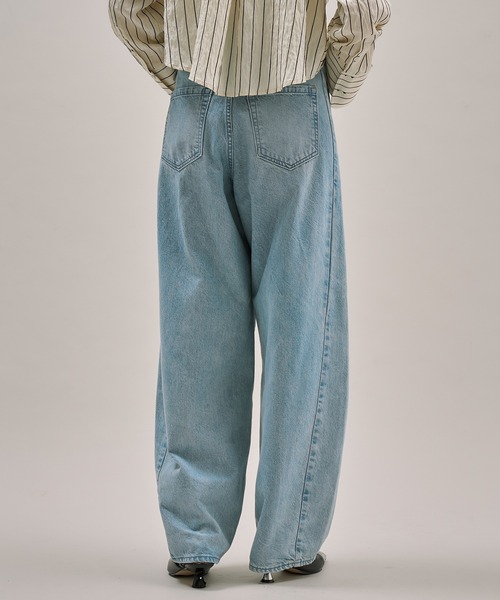 PUBLIC TOKYO（パブリックトウキョウ）の「【完売間近】PUBLIC DENIM CURVE（デニムパンツ・レディース・ブルー/ブラック×ベージュ・1/2/3）」の8枚目の写真