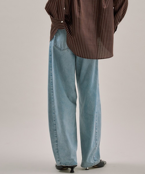 PUBLIC TOKYO（パブリックトウキョウ）の「【完売間近】PUBLIC DENIM CURVE（デニムパンツ・レディース・ブルー/ブラック×ベージュ・1/2/3）」の18枚目の写真