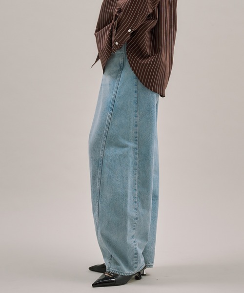 PUBLIC TOKYO（パブリックトウキョウ）の「【完売間近】PUBLIC DENIM CURVE（デニムパンツ・レディース・ブルー/ブラック×ベージュ・1/2/3）」の17枚目の写真