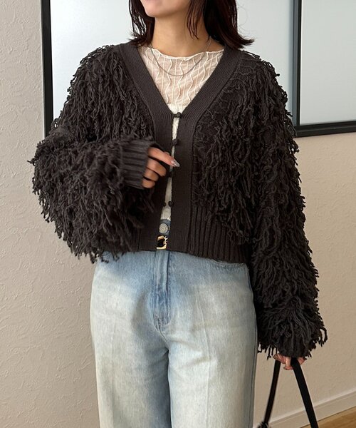 Thevon(ゼボン)の「ループフリンジショートカーディガン(カーディガン/ボレロ・レディース・アイボリー/グレイッシュベージュ/チャコールグレー・FREE)」の19枚目の写真