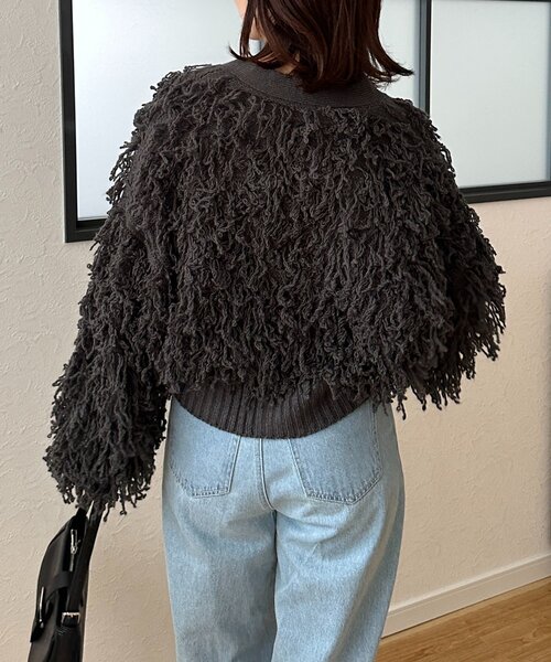 Thevon(ゼボン)の「ループフリンジショートカーディガン(カーディガン/ボレロ・レディース・アイボリー/グレイッシュベージュ/チャコールグレー・FREE)」の21枚目の写真