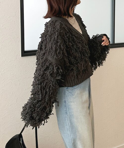 Thevon(ゼボン)の「ループフリンジショートカーディガン(カーディガン/ボレロ・レディース・アイボリー/グレイッシュベージュ/チャコールグレー・FREE)」の22枚目の写真
