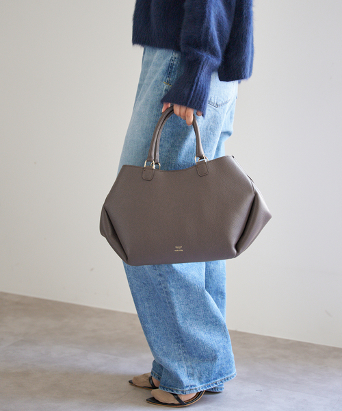 IENA（イエナ）の「Manuel MILANO/マニュエルミラノ フォルムレザーMIDI BAG バッグ 6367（トートバッグ・レディース・ブラック/ブラウン・FREE）」の6枚目の写真