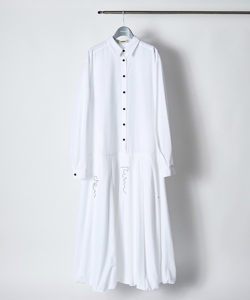 RUMCHE(ラムシェ)の「Stitch Balloon Dress / ステッチバルーンドレス(ワンピース・レディース・ブラック/サックスブルー/ホワイト・FREE)」の2枚目の写真