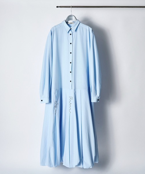 RUMCHE(ラムシェ)の「Stitch Balloon Dress / ステッチバルーンドレス(ワンピース・レディース・ブラック/サックスブルー/ホワイト・FREE)」の3枚目の写真