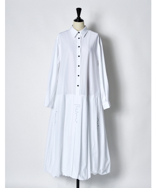 RUMCHE(ラムシェ)の「Stitch Balloon Dress / ステッチバルーンドレス(ワンピース・レディース・ブラック/サックスブルー/ホワイト・FREE)」の8枚目の写真