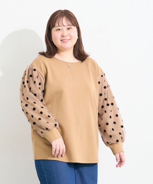 SMILE LAND（スマイルランド）の「＜大きいサイズ＞袖チュールドットプルオーバー（Tシャツ/カットソー・レディース・キャメル/スミクロ/カーキ系・L～LL/3L～4L/5L～6L）」の4枚目の写真