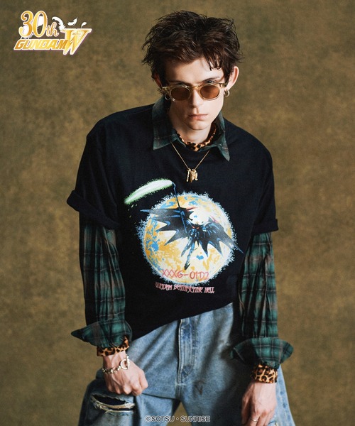 glamb(グラム)の「Gundam Deathscythe Hell T-shirt/ガンダムデスサイズHTシャツ(Tシャツ/カットソー・メンズ・ブラック・M/L/XL)」の1枚目の写真