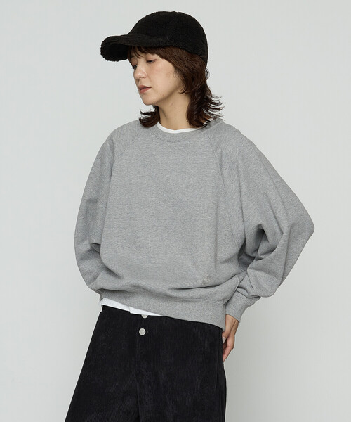 COMME CA Wardrobe(コムサワードローブ)の「裏双糸ラメ裏毛 プルオーバー(Tシャツ/カットソー・レディース・チャコール/ライトグレー・FREE)」の6枚目の写真