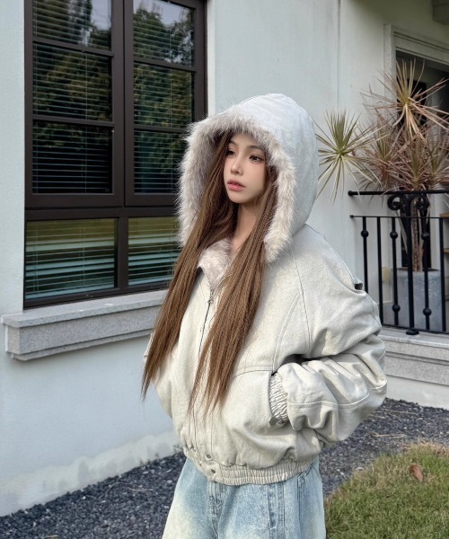 VIBGYOR(ヴィブジョー)の「【LAMPOON】フェイクファーフードブルゾン(ブルゾン・レディース・グレー/ブラック・X-LARGE/LARGE/MEDIUM/SMALL)」の12枚目の写真