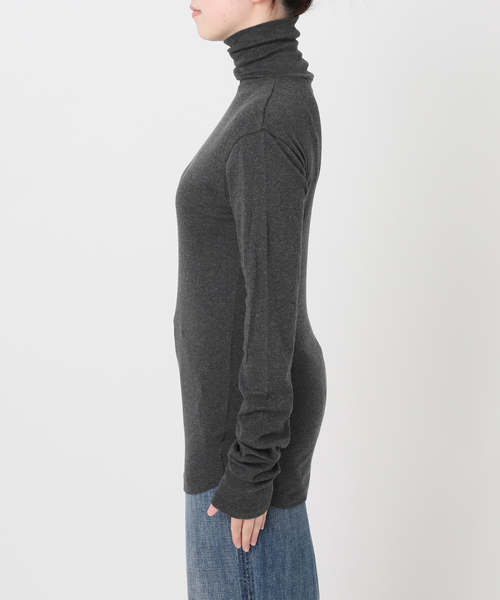 Spick & Span（スピックアンドスパン）の「《追加》ハイネックプルオーバー（Tシャツ/カットソー・レディース・スミクロ/ホワイト/レッド/マルチ・FREE）」の20枚目の写真