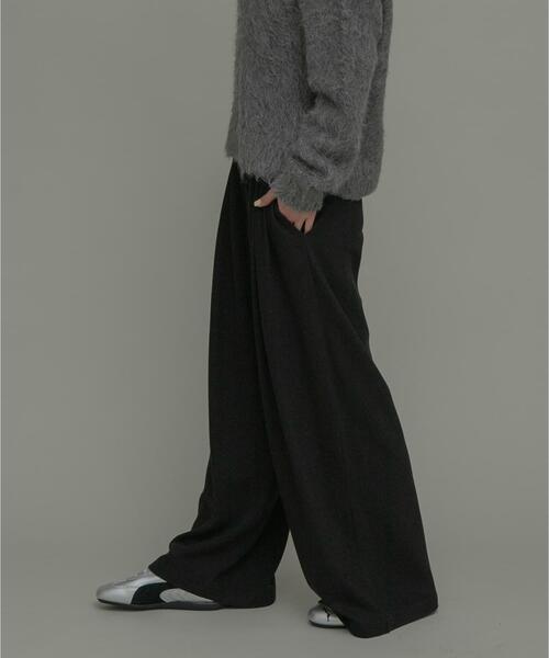 URBAN RESEARCH Sonny Label（アーバンリサーチサニーレーベル）の「カットタックイージーパンツ（その他パンツ・レディース・チャコールグレー/ブラック・38/36）」の5枚目の写真